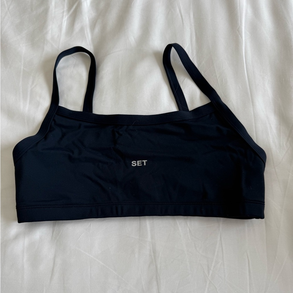 SET ACTIVE SPORTBODY SPORTY SCOOP BRA IN NAVY - SIZE L